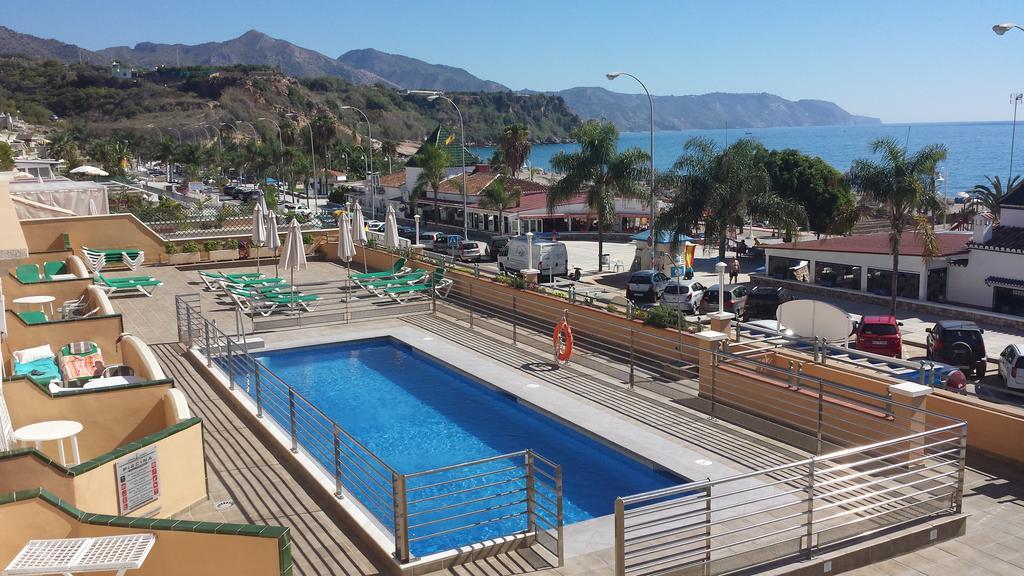 Apartamentos Nerja Bahia Exterior foto