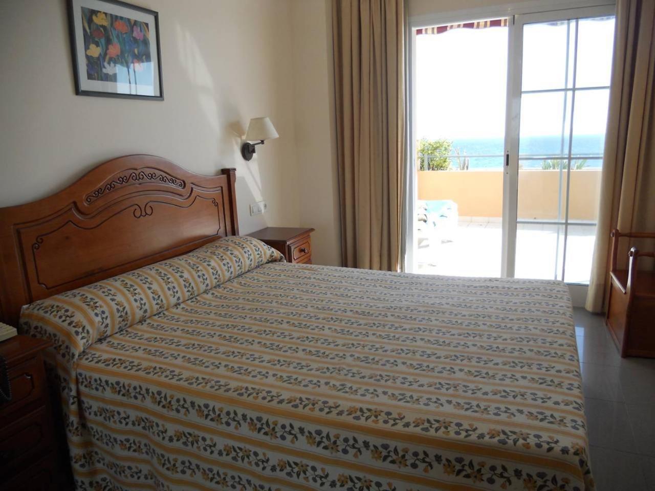 Apartamentos Nerja Bahia Exterior foto